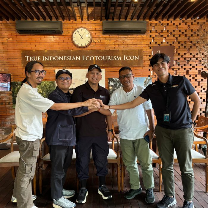 Bintan Resorts and iSport have agreed to collaborate in organizing a sports tourism event on Bintan Island.