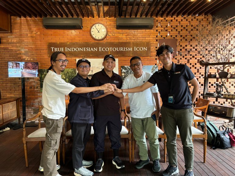 Bintan Resorts and iSport have agreed to collaborate in organizing a sports tourism event on Bintan Island.